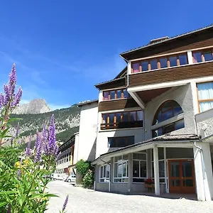 vvf-villages-ceillac.fr-provencehotel.com/