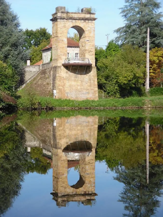 Guest house Le Pont De Livinhac Hotel Decazeville